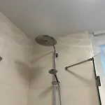 アパート Traumhafte Haushaelfte Mit Kamin, Garten & Whirlpool
