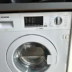 アパート Traumhafte Haushaelfte Mit Kamin, Garten & Whirlpool ベルリン