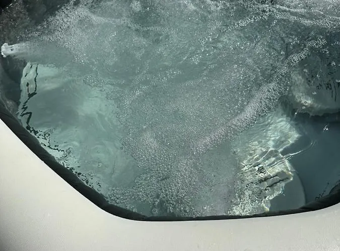 Traumhafte Haushaelfte Mit Kamin, Garten & Whirlpool Lejlighed *