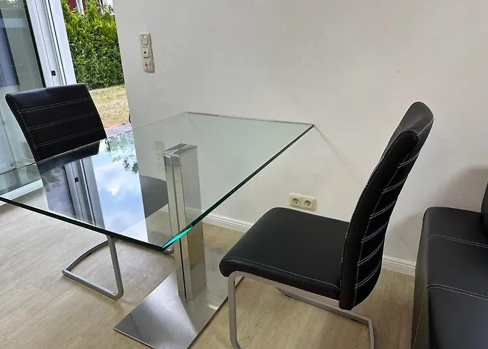 Traumhafte Haushaelfte Mit Kamin, Garten & Whirlpool Apartamento *