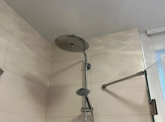 Appartement Traumhafte Haushaelfte Mit Kamin, Garten & Whirlpool