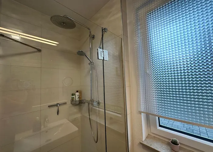 Appartement Traumhafte Haushaelfte Mit Kamin, Garten & Whirlpool